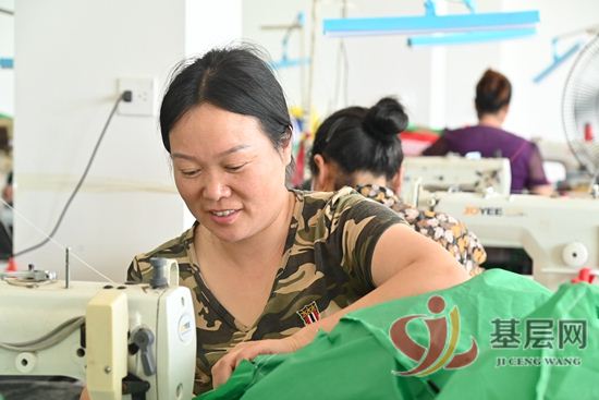 14124110313057220_92.jpg 14124110313057220_92.jpg