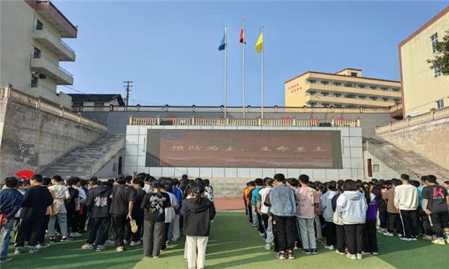 11030179352018674_129.jpg 11030179352018674_129.jpg