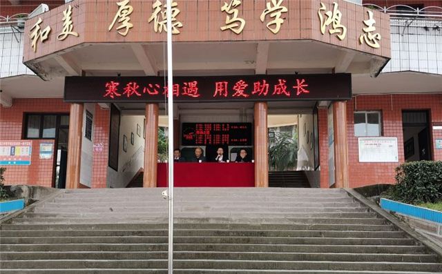 12131781943303972_129.jpg 12131781943303972_129.jpg