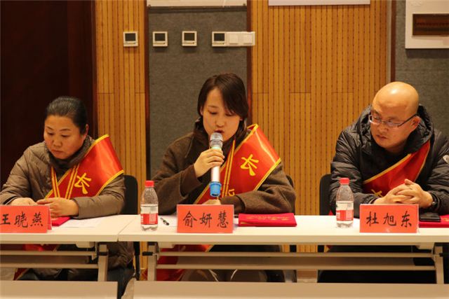 简篇-秉道德之光,聚前行力量|长子县精神文明创建服务中心举办市级道德模范、长治好人、星级文明示范户表彰座谈会