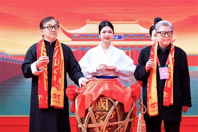 1710<span style='background-color: orange'></p>209467325004.jpg