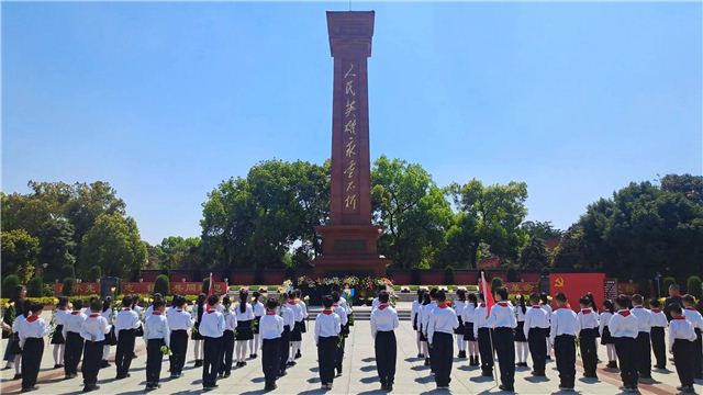 2052544931200416_110.jpg 2052544931200416_110.jpg