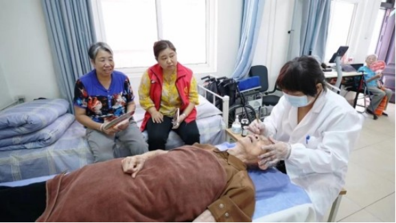 点击图片进入下一页 image.png