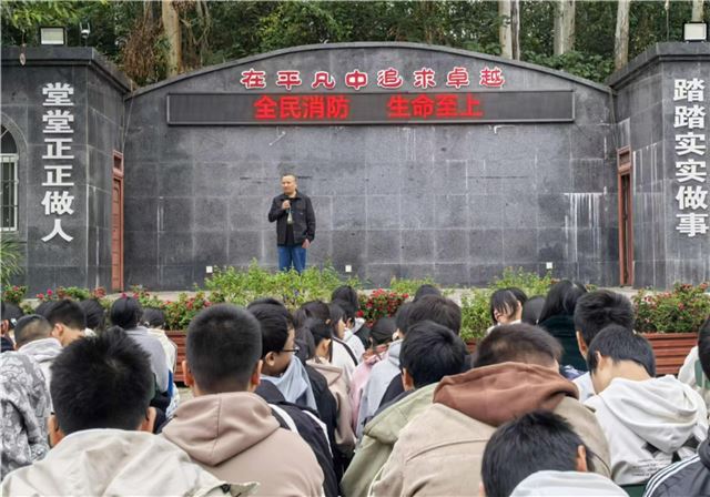 23311454679435326_110.jpg 23311454679435326_110.jpg