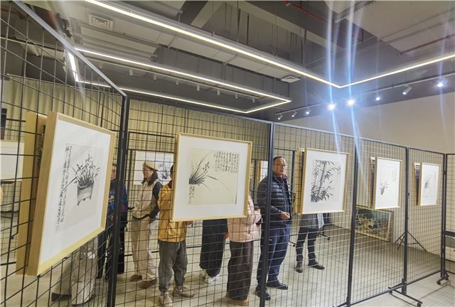 10103077764991570_7.jpg 10103077764991570_7.jpg