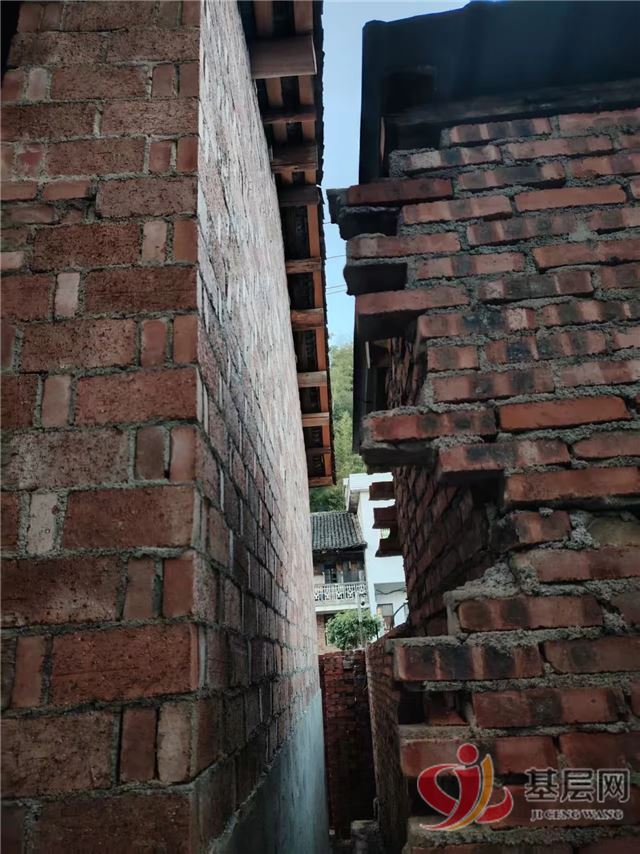 08253688932026666_75.jpg